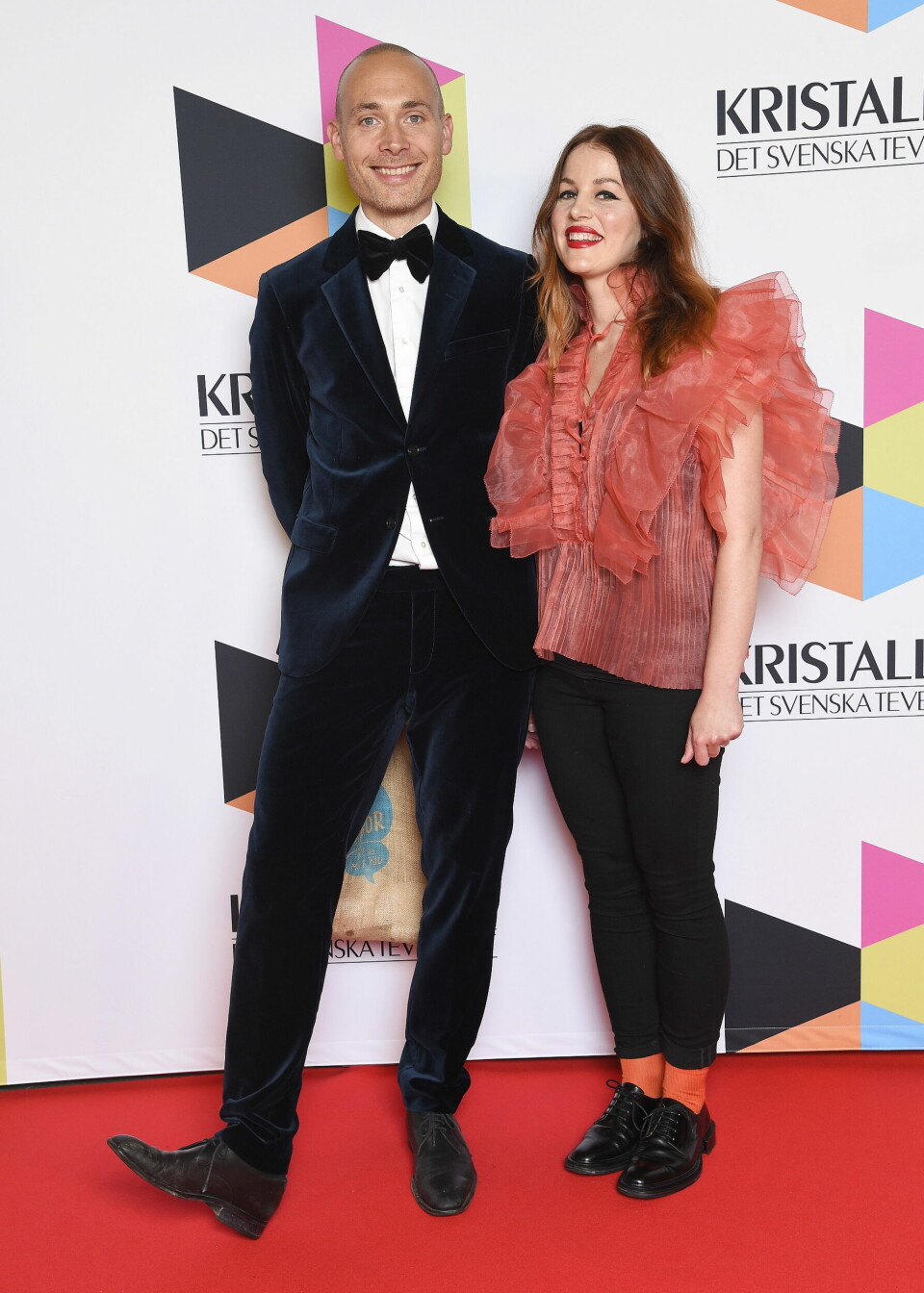 Makarna Jesper Rönndahl och Marie Agerhäll tillsammans på röda mattan inför Kristallengalan 2021. Makarna Jesper Rönndahl och Marie Agerhäll tillsammans på röda mattan inför Kristallengalan 2021.