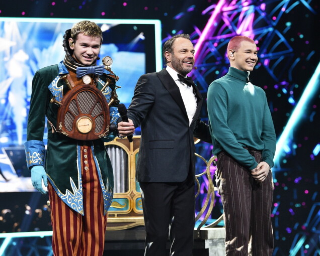 Martin & Martinus tog hem vinsten i Masked Singer Sverige 2022. Martin & Martinus tog hem vinsten i Masked Singer Sverige 2022.