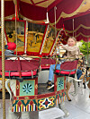 ”Jag tittade på en bild häromdagen av mig och Luna när vi var på Gröna Lund i våras. Både hon och jag var helt andra då än dem vi är i dag.” säger Emma.