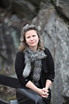 ”Det vi går igenom är som en mardröm som ingen väcker oss ur”, säger Emma.