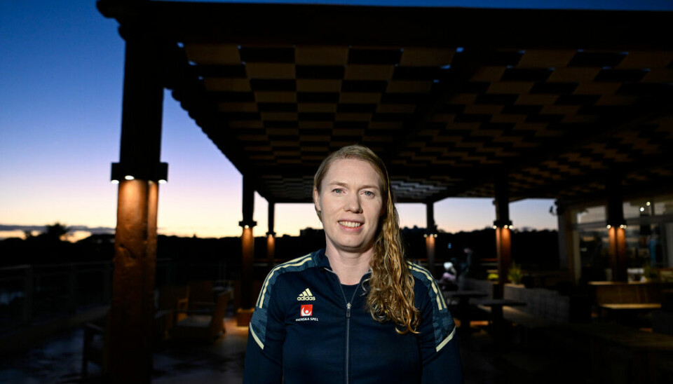 Landslagsstjärnan Hedvig Lindahl: ”Jag behöver hitta en försörjning”