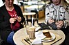 Intresserad av handarbete? Föreslå syjunta med fika.
