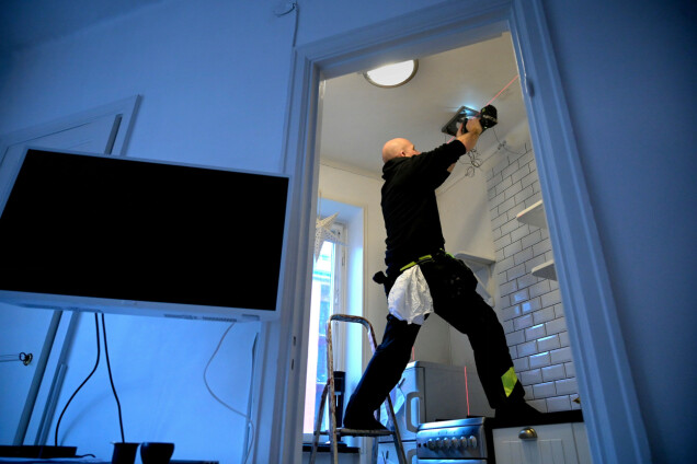 Var inte rädd för att förhandla med hantverkare. Var inte rädd för att förhandla med hantverkare.