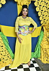 Zinat kämpade för att få stanna i Sverige.