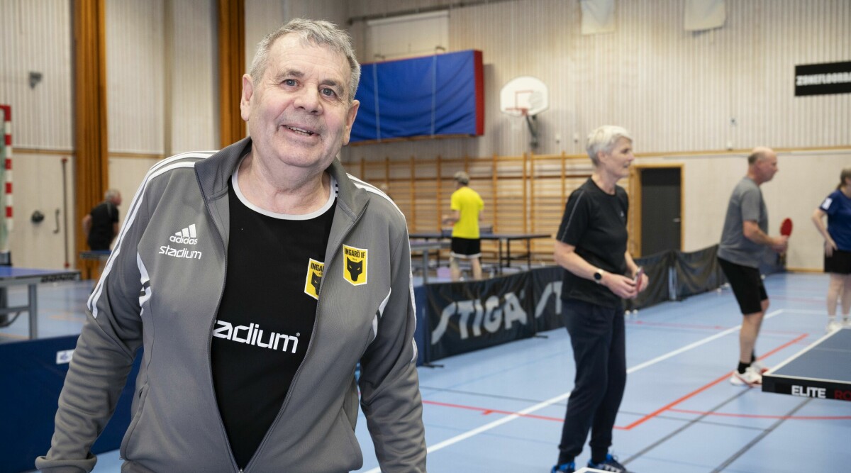 Kalle startade pingisgrupp för seniorer: ”Fantastiskt att se hur de trivs”