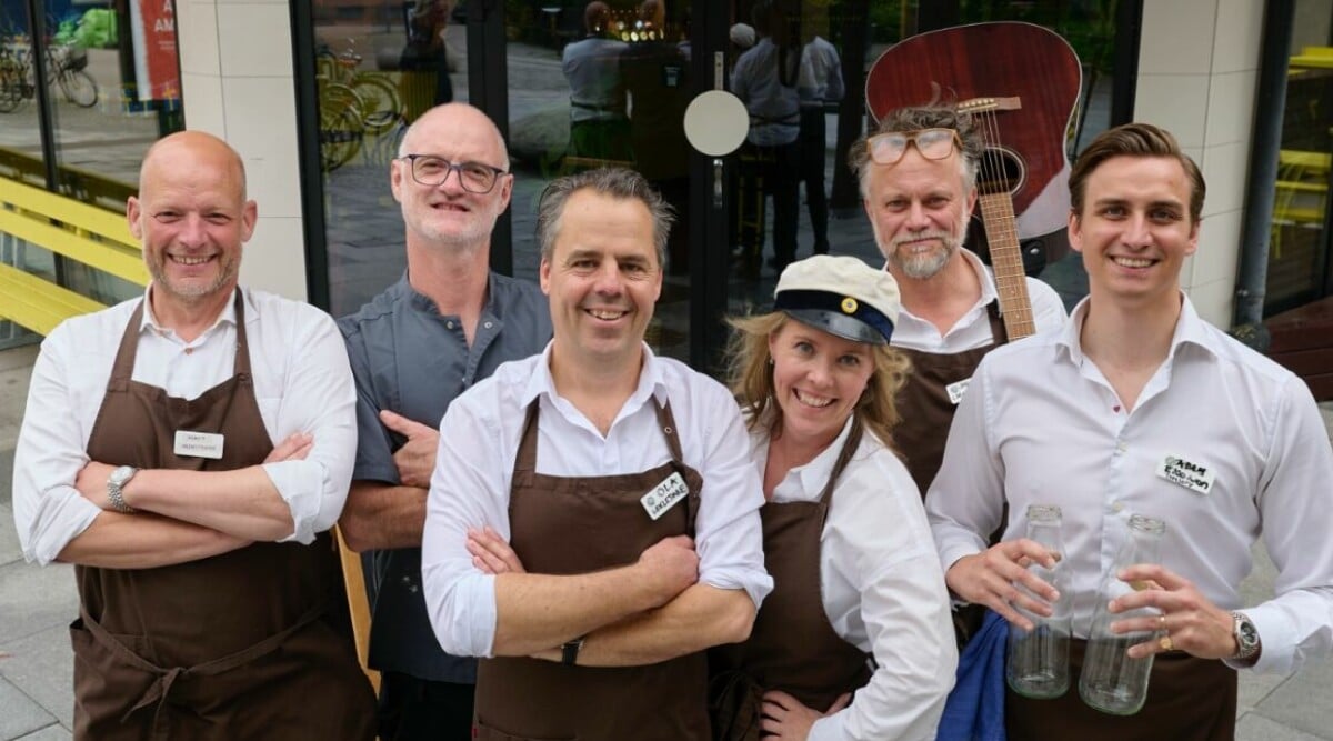 80 vänner driver krog tillsammans på fritiden – alla med olika bakgrund