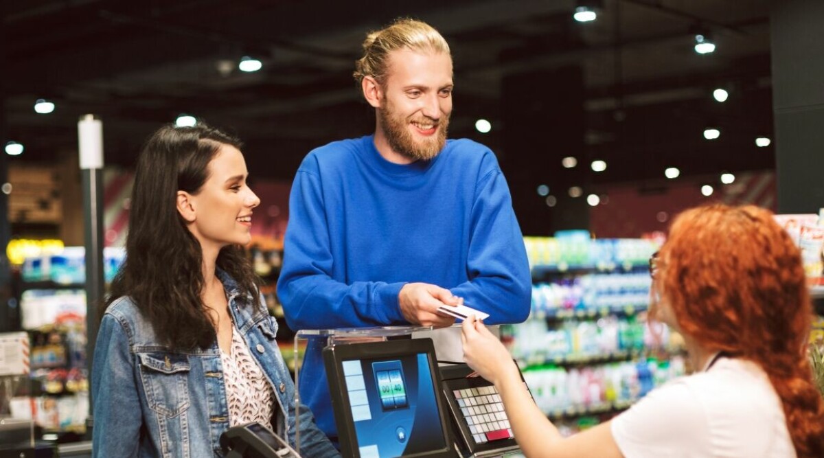 Här är nya sättet att betala i butiken – så fungerar det