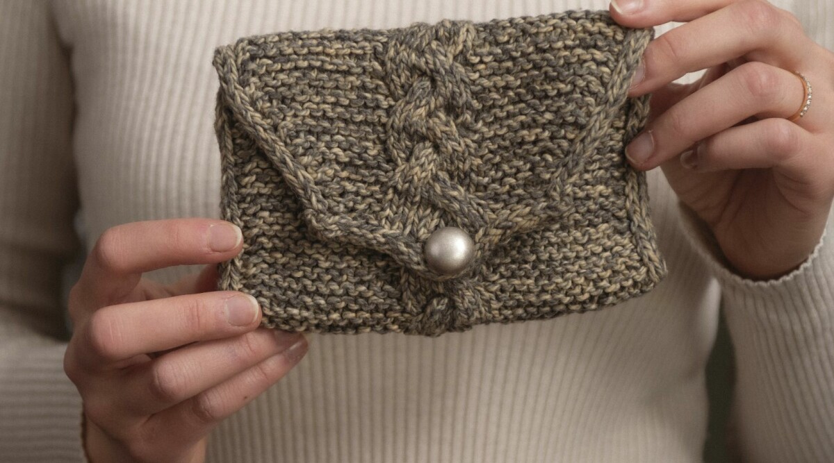 Sticka en rar liten börs – perfekt till små ting