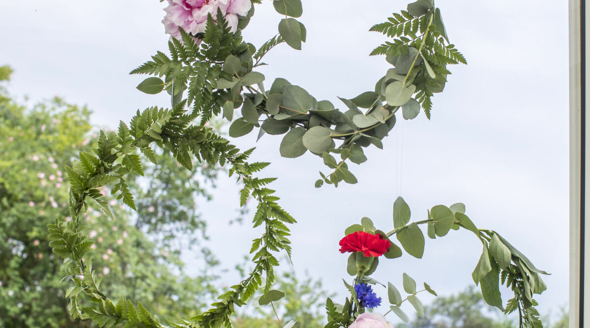 Bind en egen blomsterkrans på enklaste sätt