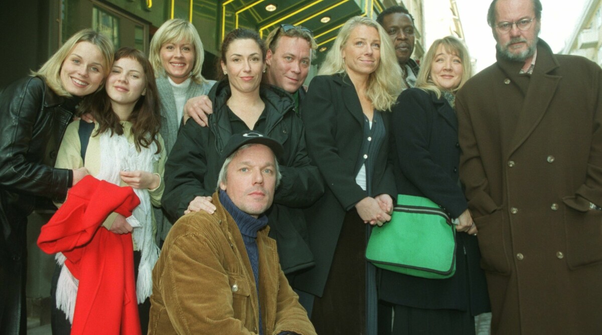 Tragedierna som drabbat Tomten är far till alla barnen-skådespelarna – kan varken prata normalt eller gå