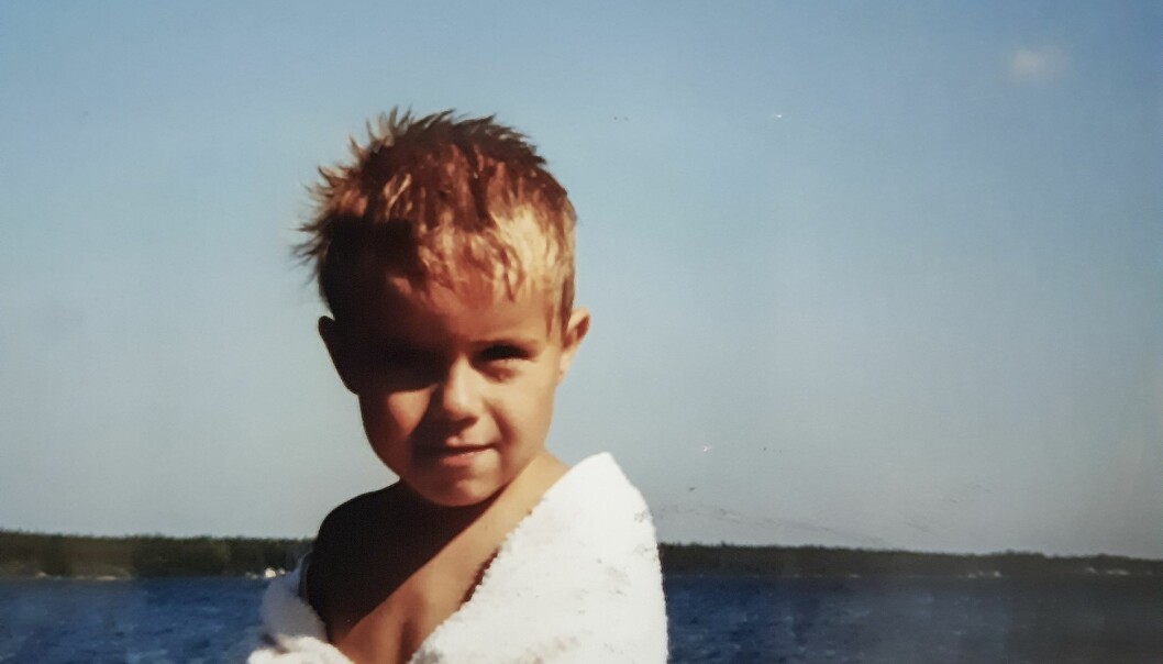 Som liten var Adam pigg, lillgammal och tidig med talet.