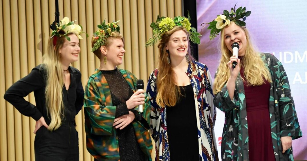 Foto: Stina Stjernkvist/TT Åkervinda uppträder på Allsång på Skansen den 23 juli 2019.