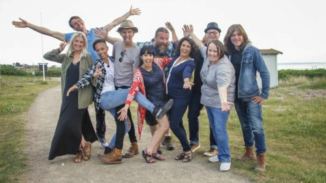 Alla deltagare i <em>Allt för Sverige</em> 2018 på SVT: Ashley Mullanex, Kyle Johnson, Domonique Jackson-Russel, Andrew Morrison, Christina Wight, David Neslund, Susan Snyder, Louis Larsson, Tanya Edgil och Kevin Chown. Foto: Sebastian Järnerot/Meter Television Alla deltagare i Allt för Sverige 2018.