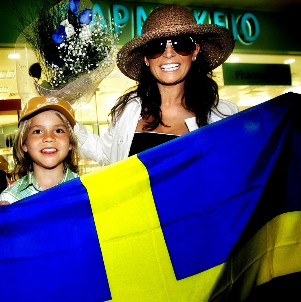 År 2006 följde Amadeus med mamma Carola till Aten för att heja på henne i Eurovision song contest, där hon företrädde Sverige. Carola Häggkvist tillsammans med sonen Amadeus Sögaard inför finalen i Eurovision song contest 2006 i Aten.