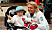 Runar Sögaard tillsammans med sonen Amadeus Sögaard firar Norges nationaldag på Skansen 2001.