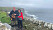 Anders, Annika och taxen Peps är vid havet på halvön Dunnet Head i Skottland.