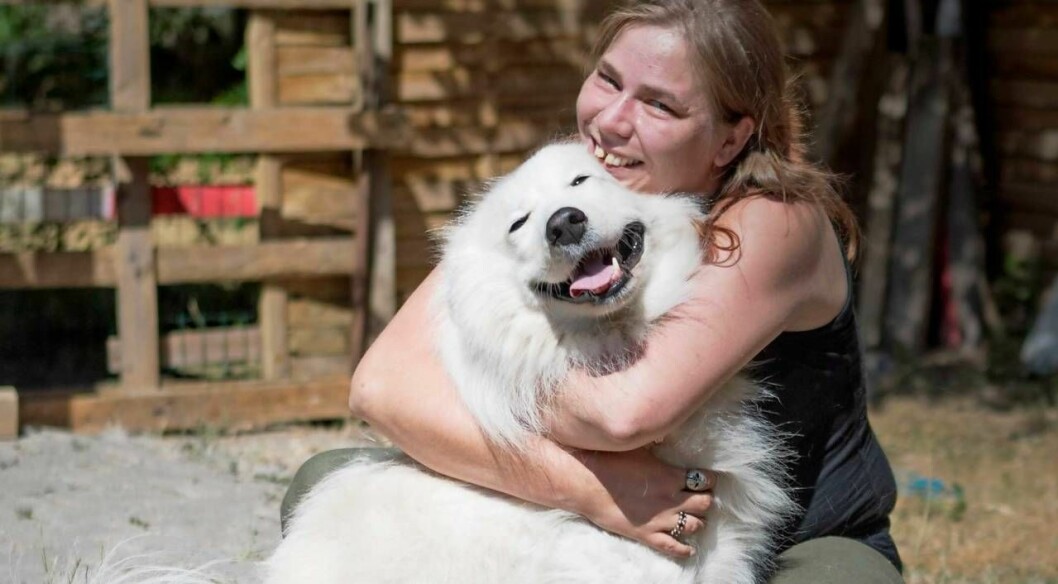 Anita och hunden Nanoq. 