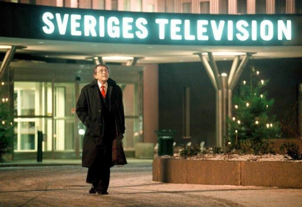 Arne Weise lämnar SVT klockan två på natten 1997. Han har just arbetat sin 25:e julafton i rad. Arne Weise