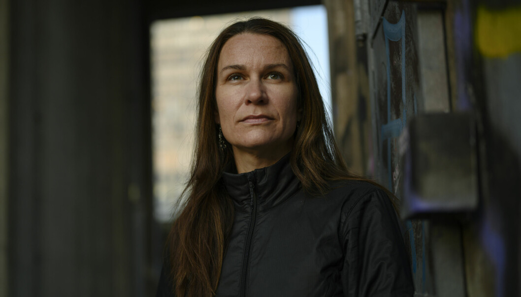 Åsa Erlandsson skildrade skolattacken i Trollhättan. Nu är hon aktuell med en bok om terrordådet på Drottninggatan i Stockholm 2017. Åsa Erlandsson, journalist och författare