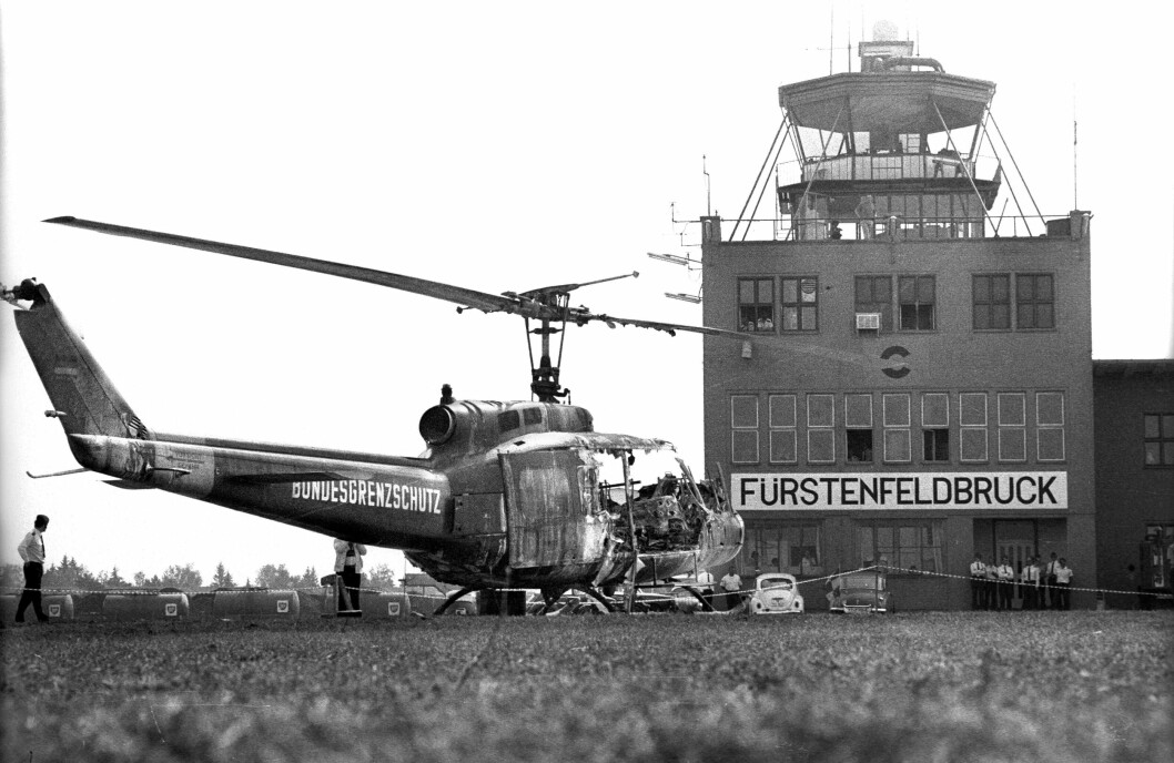 Söndersprängd helikopter.