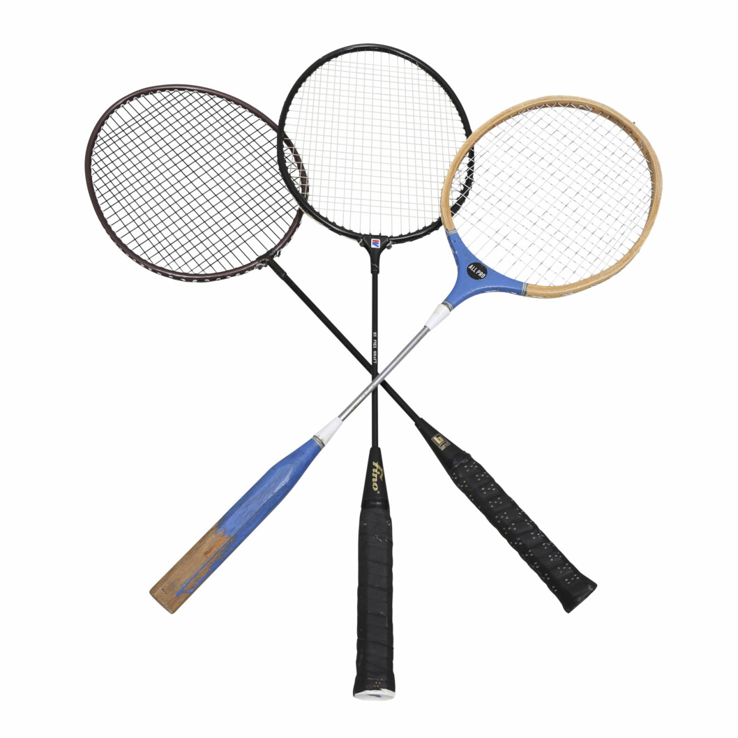 Tre badmintonracketar.