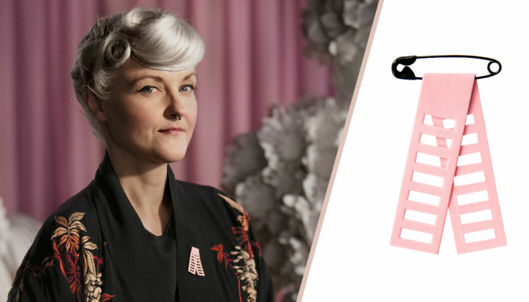 Bea Szenfeld med rosa bandet 2018.