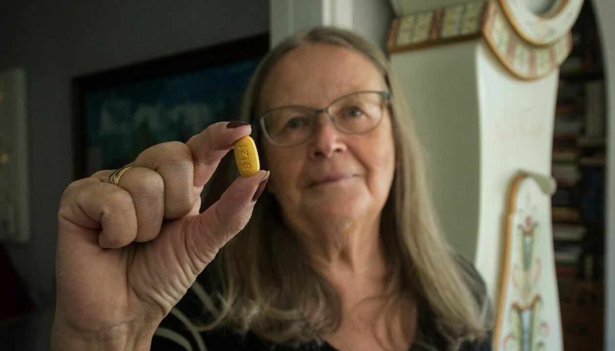 Birgitta visar upp den medicin hon tar mot sin hiv-smitta. Birgitta visar upp den medicin hon tar mot sin hiv-smitta.