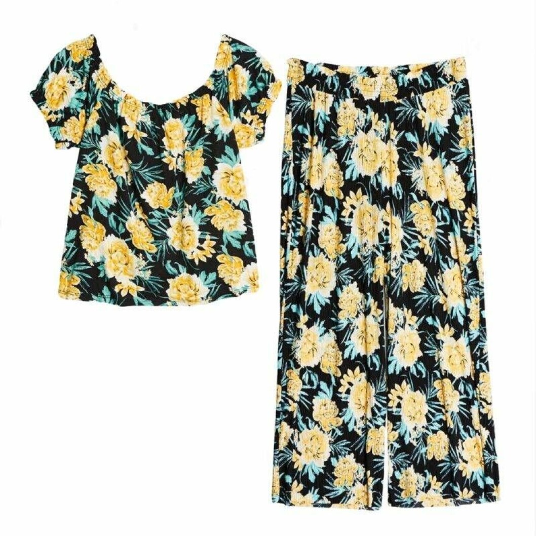 Blommigt set från Gina tricot