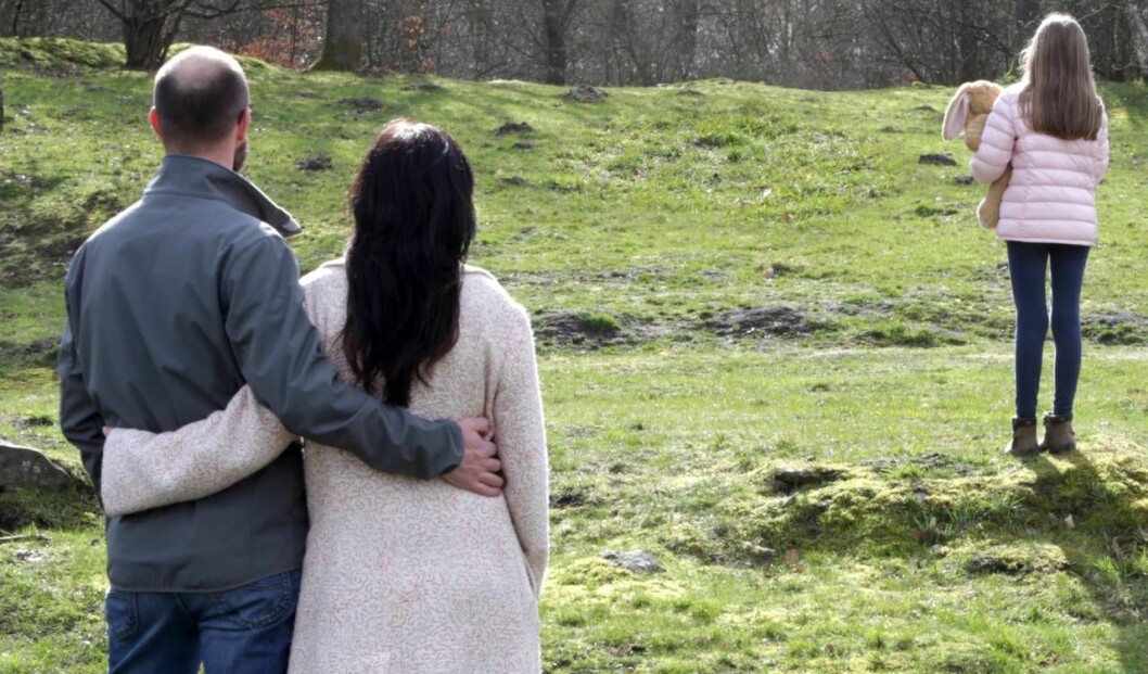 Patrik och Lisa lever med oron för att något nytt ska hända, som riskerar deras tillvaro med Ellen. Foto: Karin Oddner Bonusmamma Lisa i vårdnadstvist