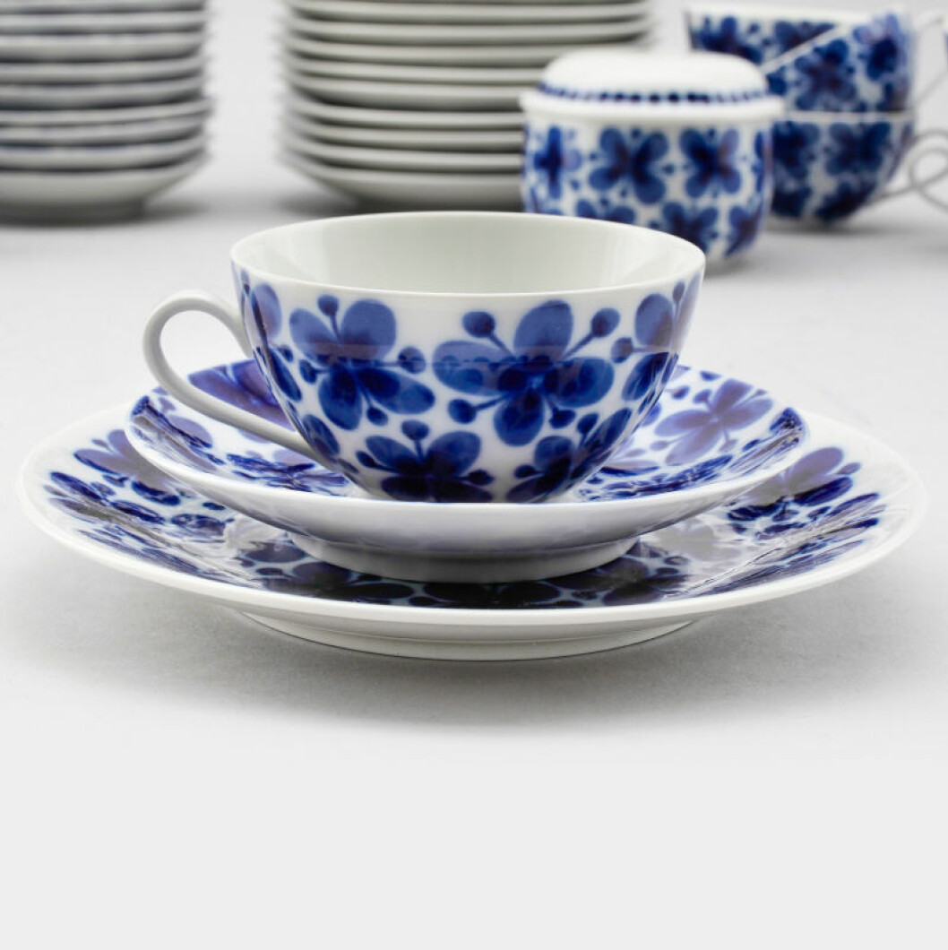 Kaffeservisen Mon Amie som Marianne Westman gjorde för Rörstrand hör till det mest populära från 1950-talet. 26 delar för 3 800 kr, Bukowskis market. Kaffeservisen Mon Amie som Marianne Westman gjorde för Rörstrand.
