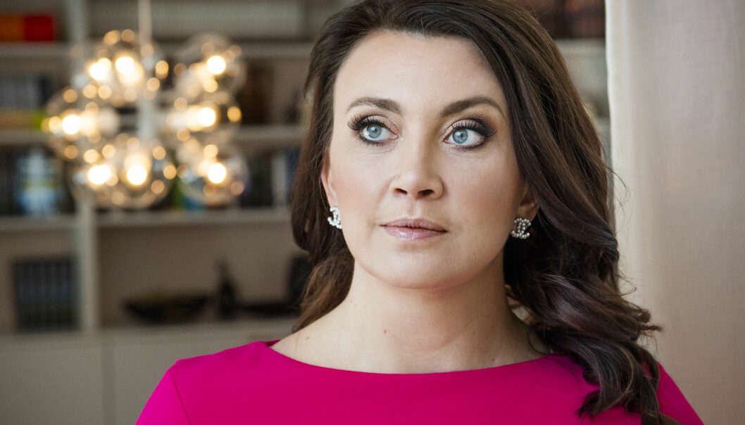 Camilla Läckberg hade en nära relation till sin pappa, som gick bort när hon var 19 år gammal. Camilla Läckberg i sitt kontor i Stockholm.