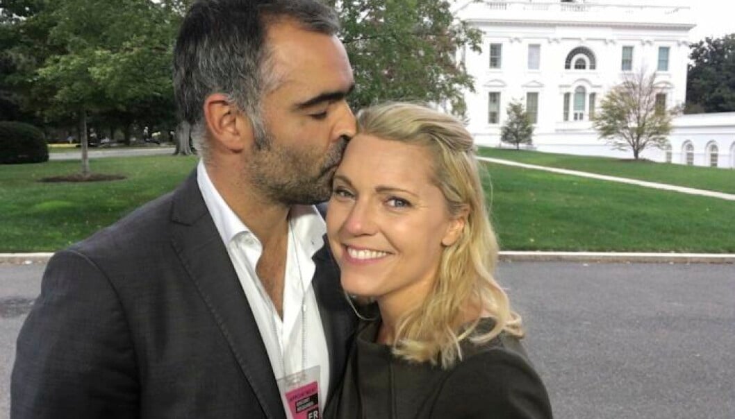 Carina Bergfedlt med maken Jesper Zølk som hon träffade när de båda jobbade som journalister i USA. Carina Bergfedlt med maken Jesper Zølk i USA.