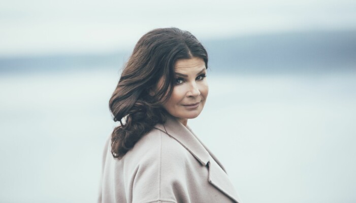 ”Det har varit väldigt mycket ”lilla gumman” och klapp på huvudet.” Carola Häggkvist i stor intervju 2020