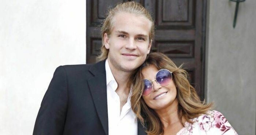 – Jag känner att sedan Amadeus blivit vuxen så har jag på något vis fått tillbaka min son, säger Carola Foto: TT Carola son Amadeus