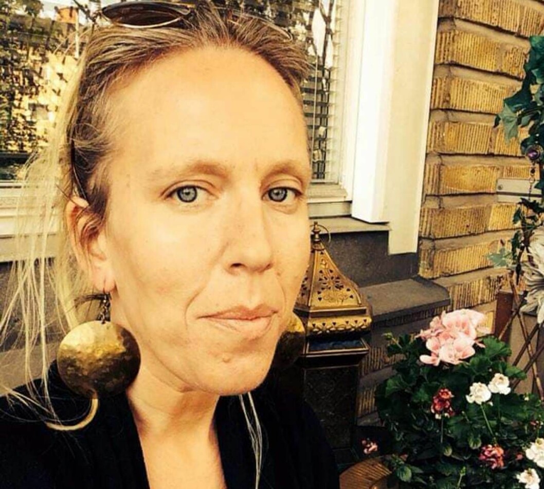 När Cecilia fick välja mellan att sluta på jobbet, eller stanna kvar, valde hon att gå för att fokusera på missbruket. Foto: Privat Porträtt på Cecilia