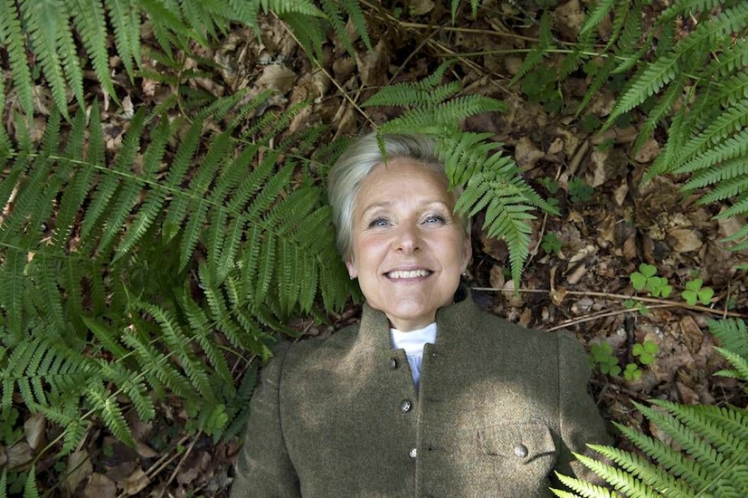 Charlotte Röhr i naturen.