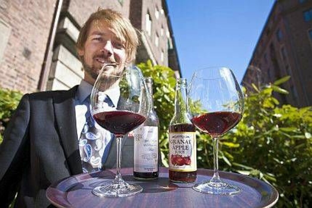 Gästerna uppskattar att det finns alkoholfria alternativ till varje rätt, säger restaurangchef Peter Halldén. alkoholfritt rött vin