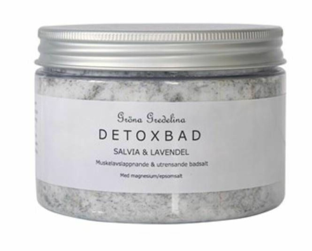 Detoxbad med lavendel och salvia