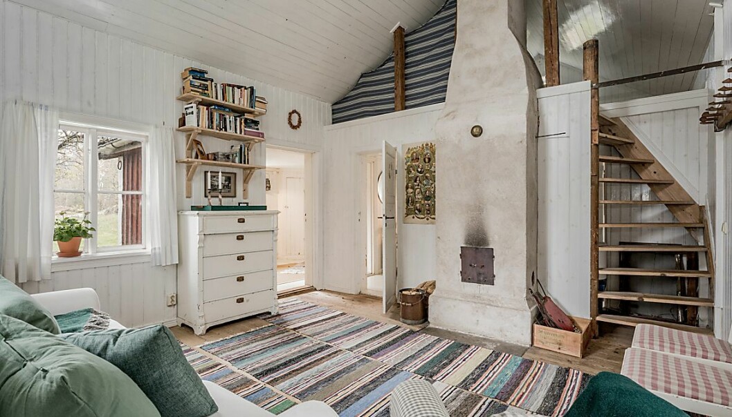 Här kan tänka sig att krypa upp i soffan framför en brasa en sval sommarkväll.
