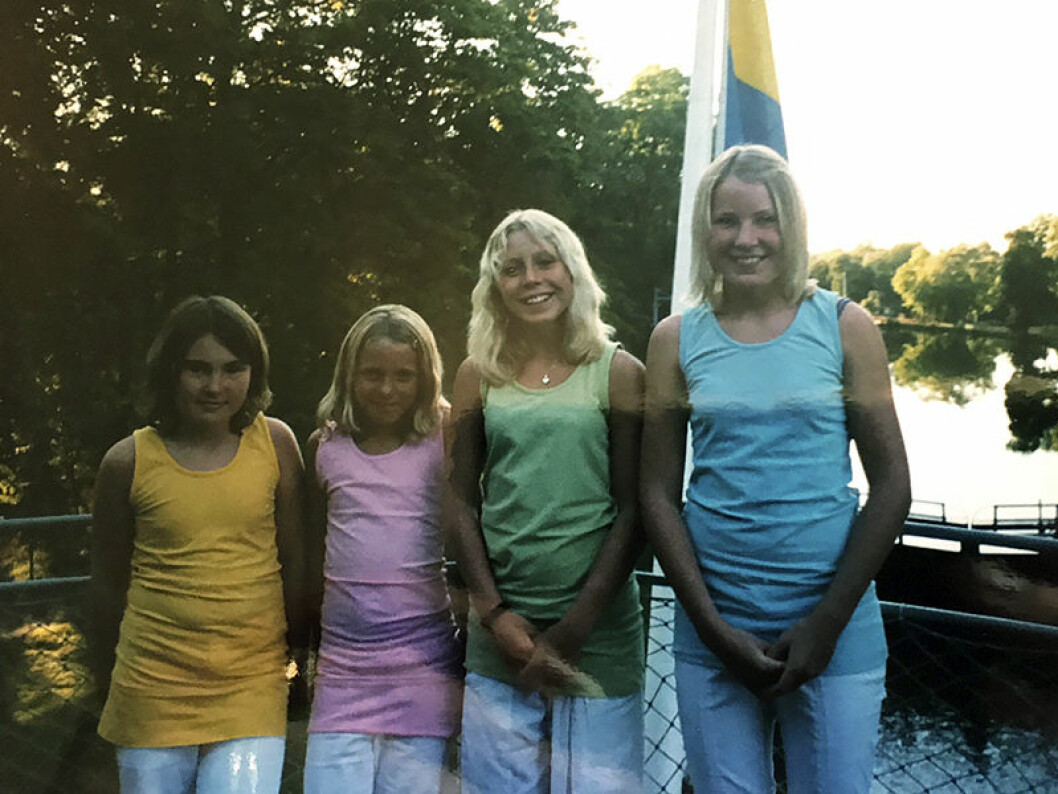 Lali: Fr v Alma, Isabella, Alexandra och Elisa. Foto: Privat Elisa Lindström deltog i Lilla Melodifestivalen med gruppen Lali.