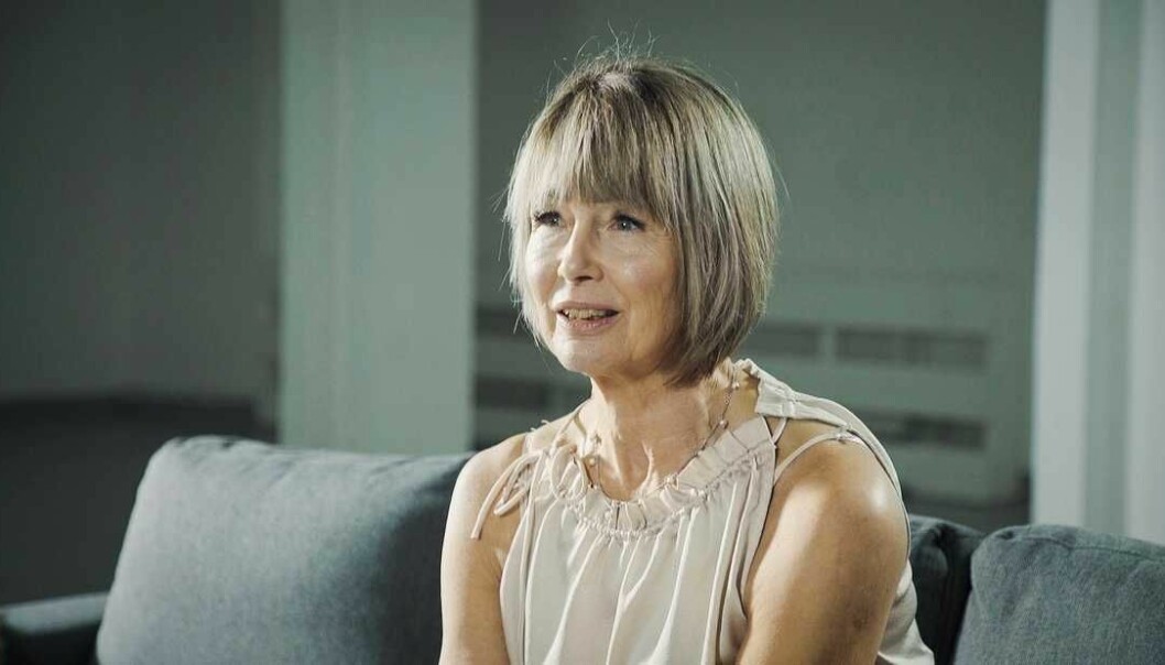 Den här säsongen är Elizabeth tillbaka, nu som extra hjälp och stöd för experter och deltagare. Elizabeth Feurst i gift vid första ögonkastet säsong 7
