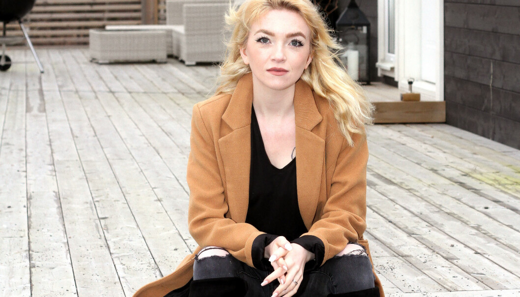 I framtiden vill Emelie gärna jobba inom vården och helst inom psykiatrin. Emelie Ekman Koch blev utsatt för grooming och pressat att skicka nakenfilmer på sig själv.