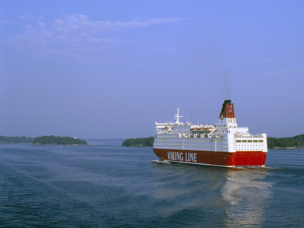 Viking Sally på en av sina turer. En färja, troligen Viking Sally, på kryss 1975.