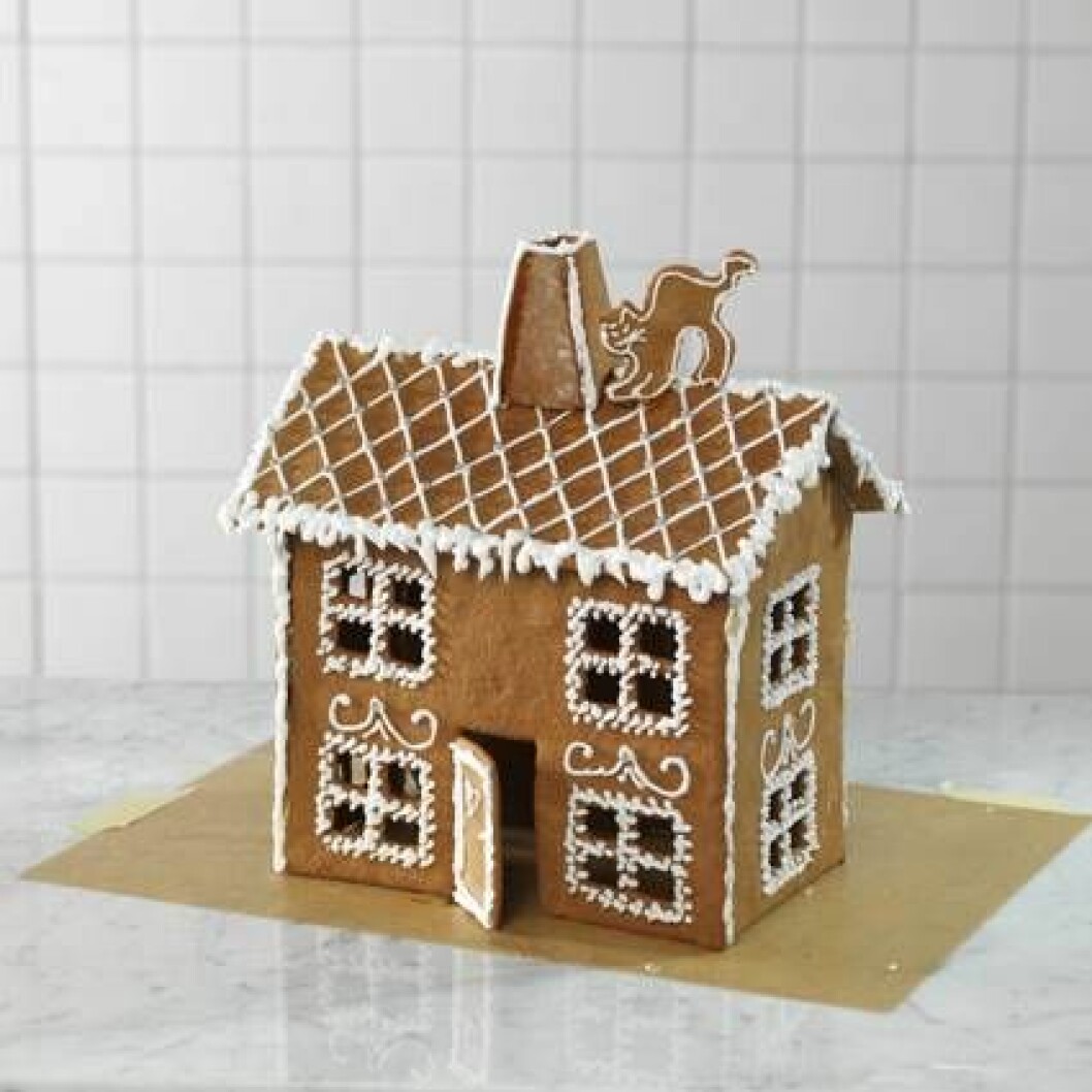 Ett fint hemmabyggt pepparkakshus!