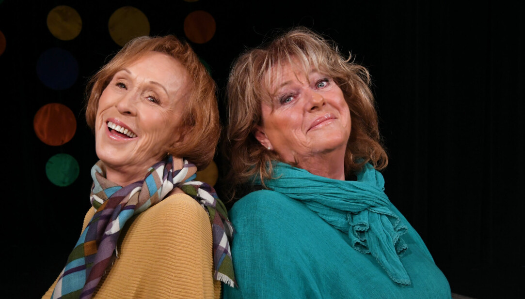 Eva och Ewa har delat scen många gånger och nu hoppas de på sitt stora gemensamma genombrott i <span class=" italic" data-lab-italic_desktop="italic">Melodifestivalen</span> 2021. Eva Rydberg och Ewa Roos.