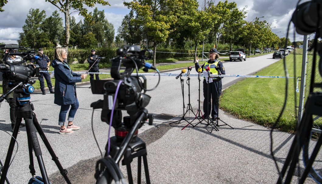 Ewa-Gun Westford, polisens pressinformatör, håller presskonferens i samband med knivskärningen på en skola i Eslöv 2021.