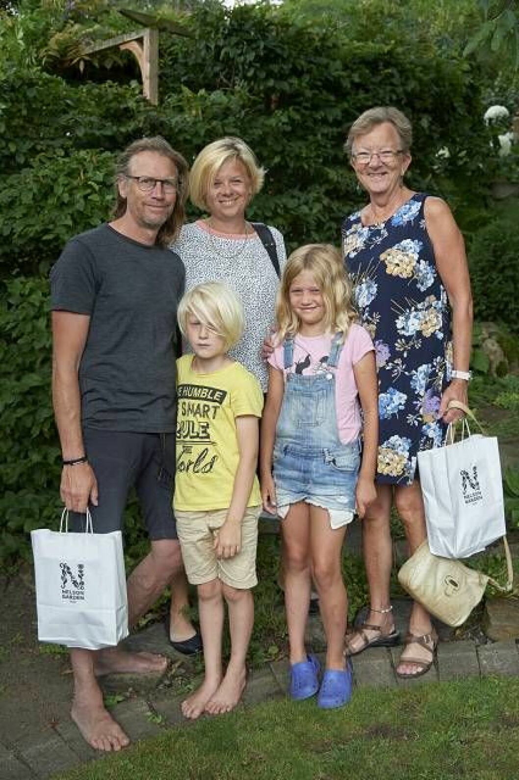Fabian Mellegård och Camilla Hildén med barnen Wilma och Caspian. Foto: Stefan Lindblom/Helsingsborgs bild Fabian Mellegård och Camilla Hildén med barnen Wilma och Caspian.
