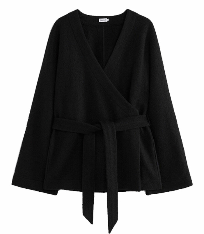 svart kimono med knytning från Filippa K