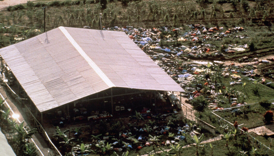 Flygbilder från Folkets Tempel, Jonestown, Guyana 1978. Jim Jones följare gick ett tragiskt öde tillmötes. Flygbilder från massakern i Jonestown.