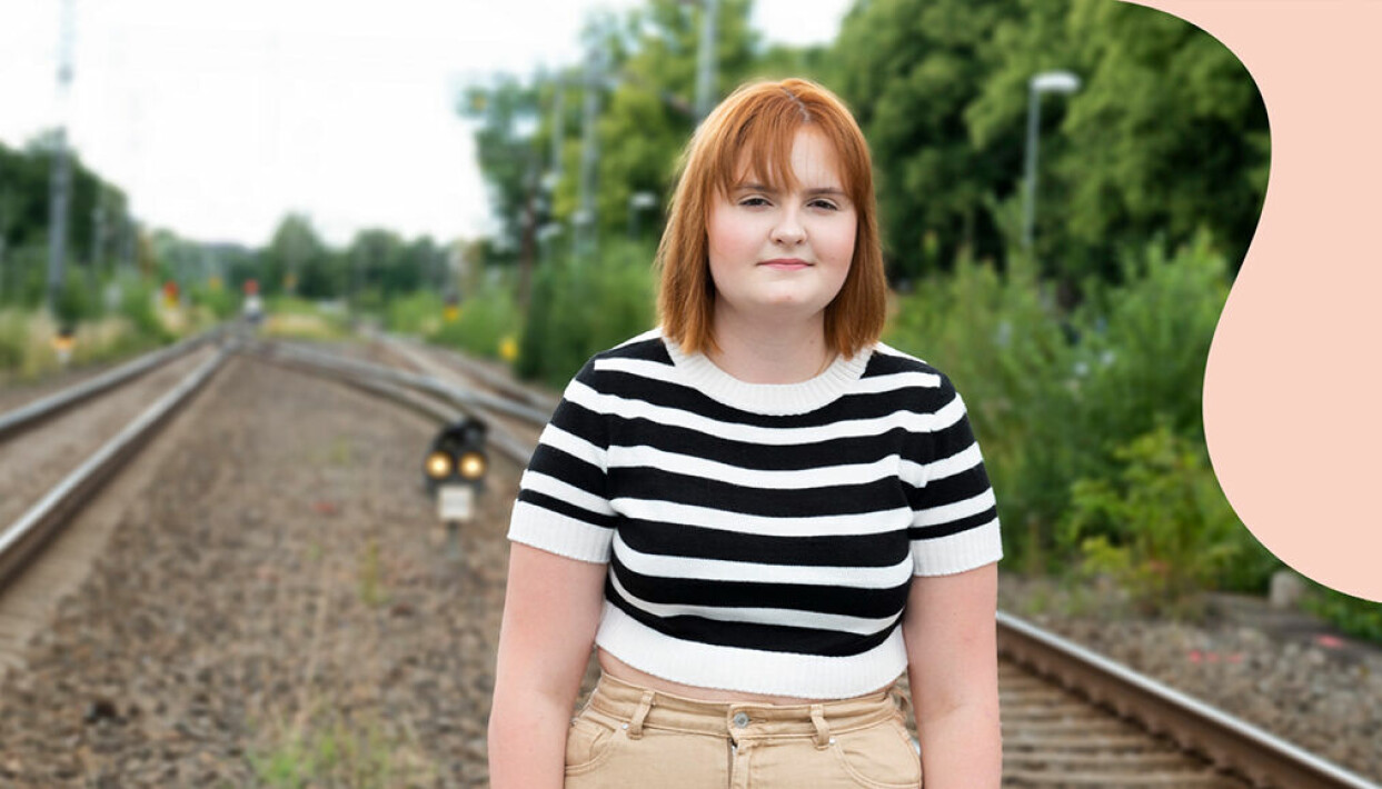 16-åriga Gabriella Antonic Svensson står vid järnvägsspåret där hon som 14-åring räddade livet på en ung kille som försökte begå självmord och berättar om vad som hände den dagen och hur det har påverkat henne.